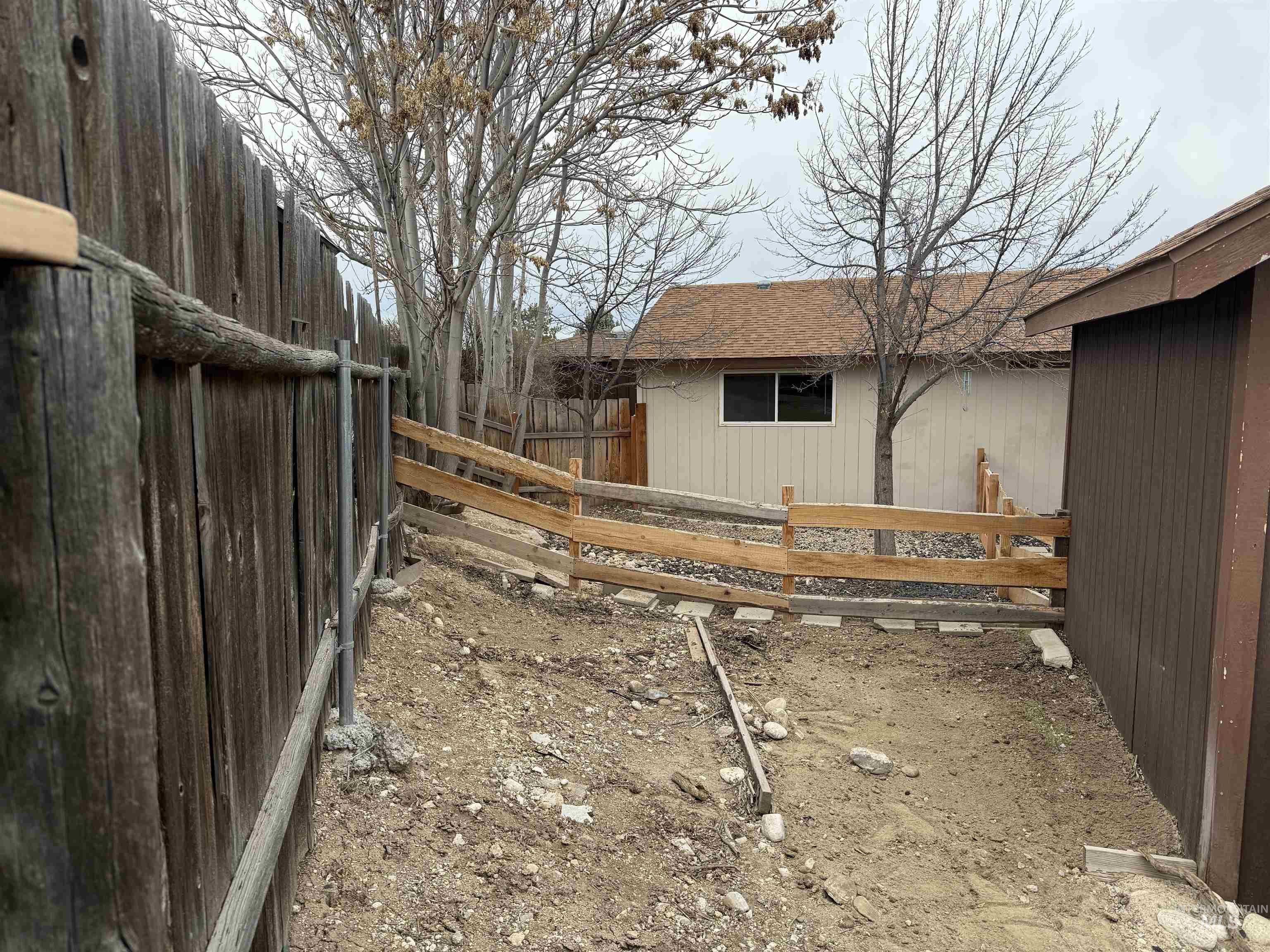 Boise, Idaho 83709, United States, 3 Bedrooms Bedrooms, ,1 BathroomBathrooms,Residential,Pending,89577