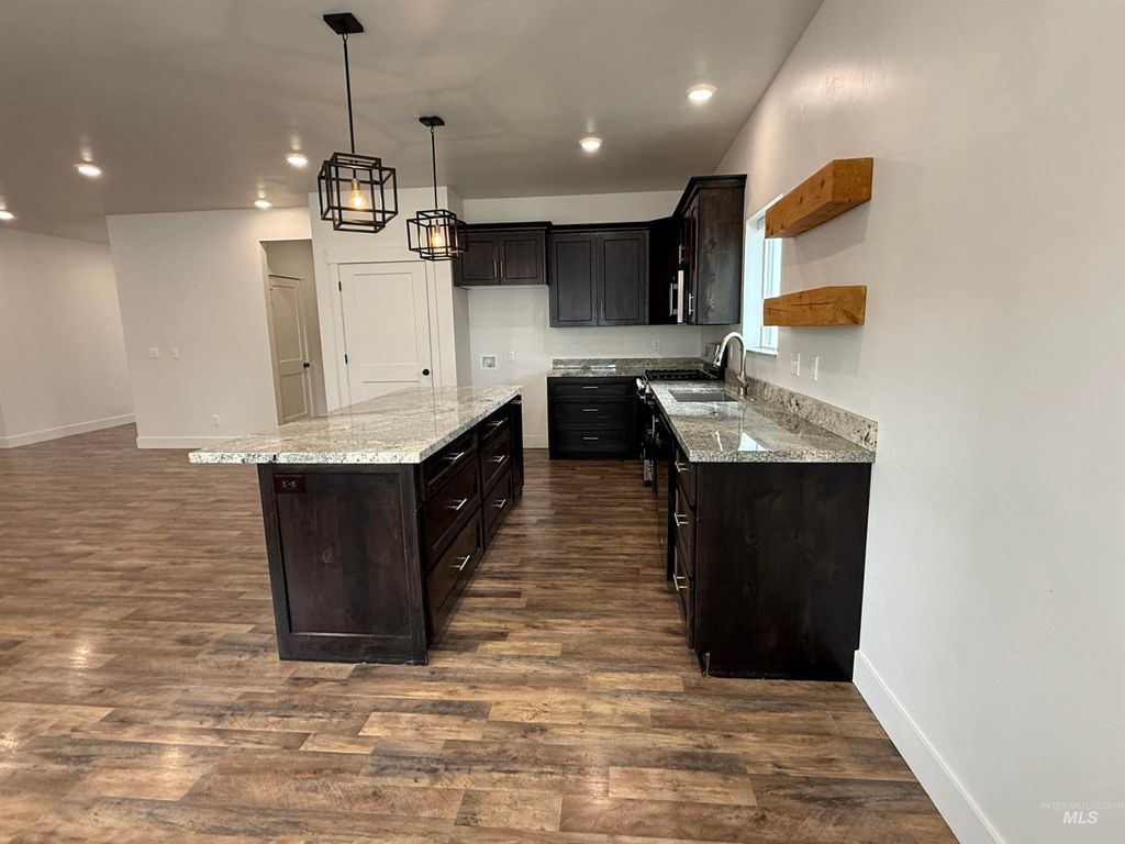 Photo of 1011 Thunder Mountain St, Kimberly, ID 83341 (MLS # 98963612)