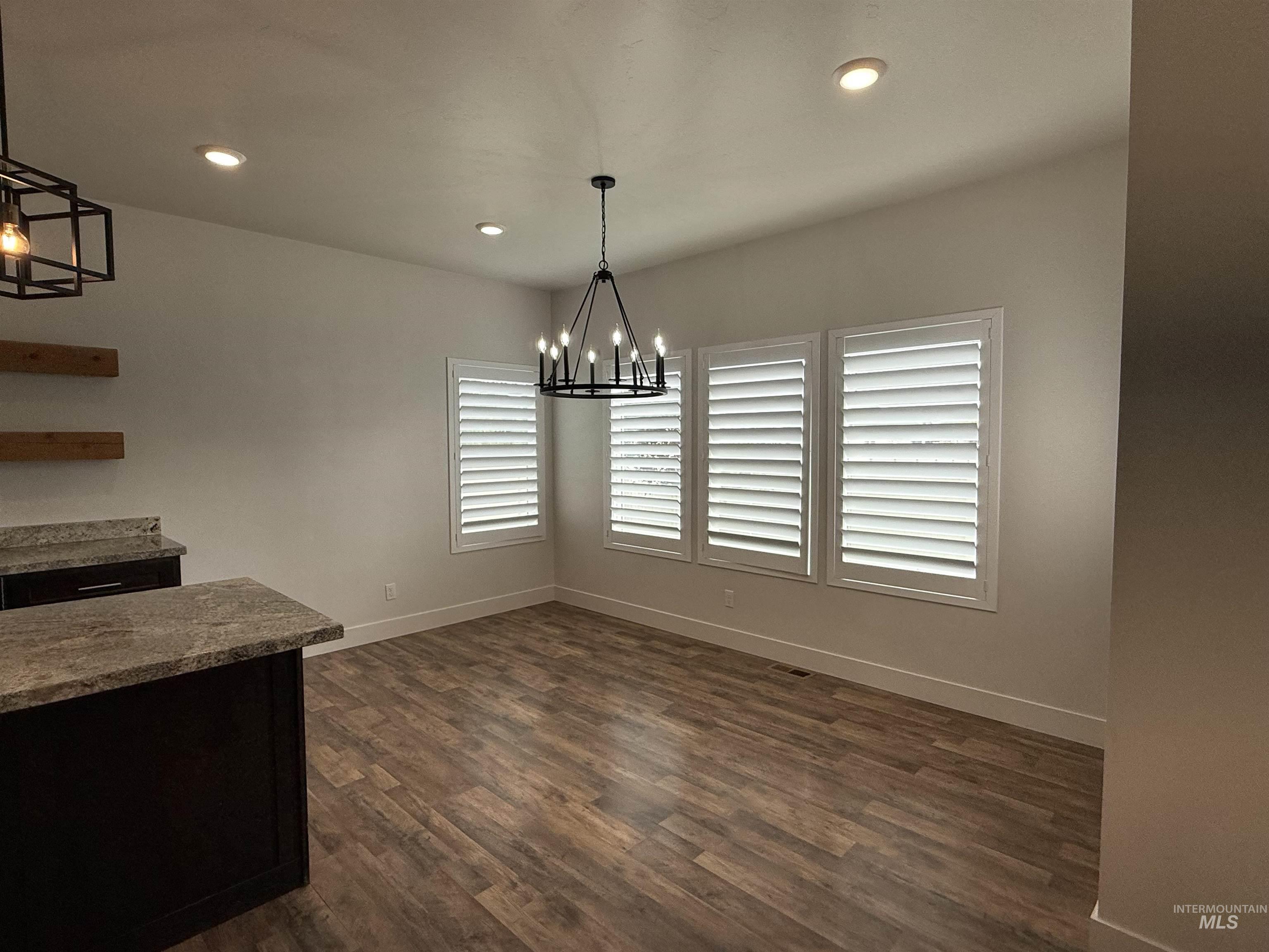 1011 Thunder Mountain St