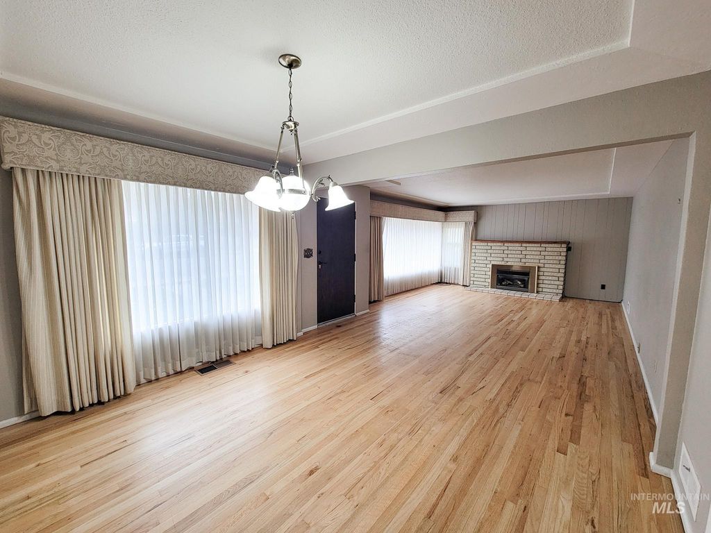 Photo of 618 Highland Ave, Clarkston, WA 99403 (MLS # 98968117)