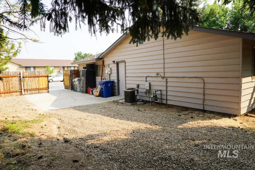 Photo of 1909 Ram Ct, Nampa, ID 83651 (MLS # 98996184)