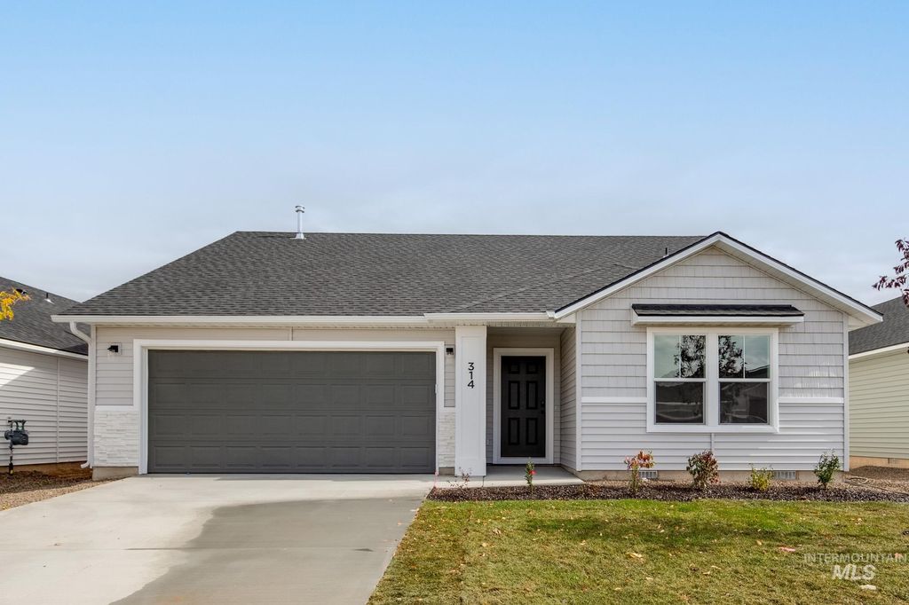 Photo of 314 N Madrone Ave, Kuna, ID 83634 (MLS # 98965257)