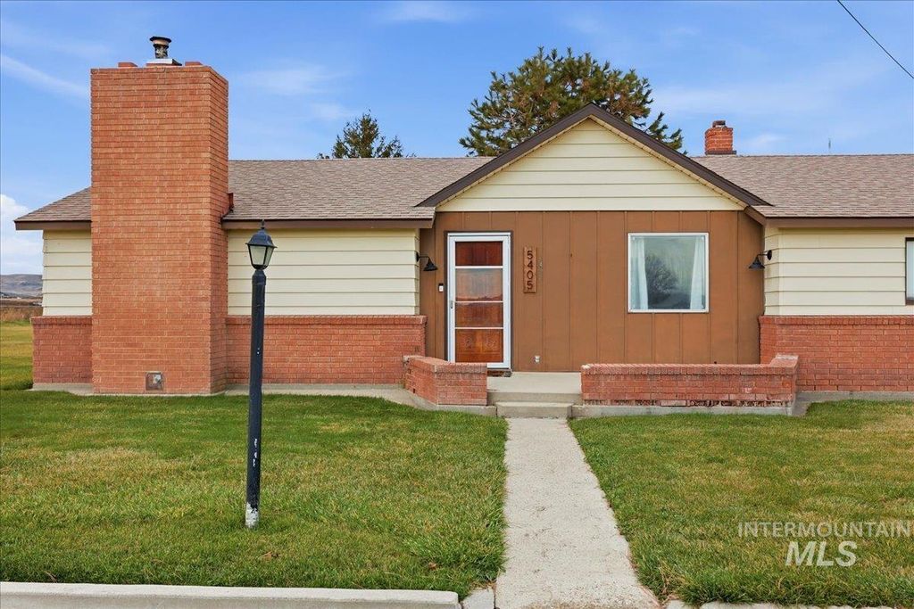 Photo of 5405 Hogg Rd, Marsing, ID 83639 (MLS # 98969668)