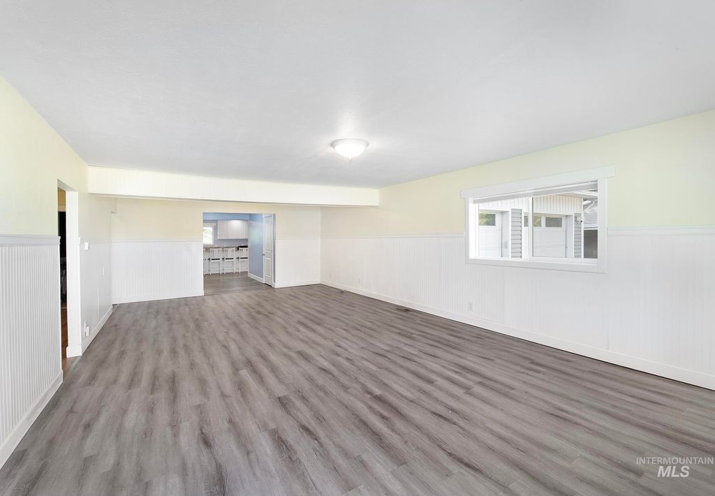 Photo of 252 SE Boulevard Blvd, New Plymouth, ID 83655 (MLS # 98987071)