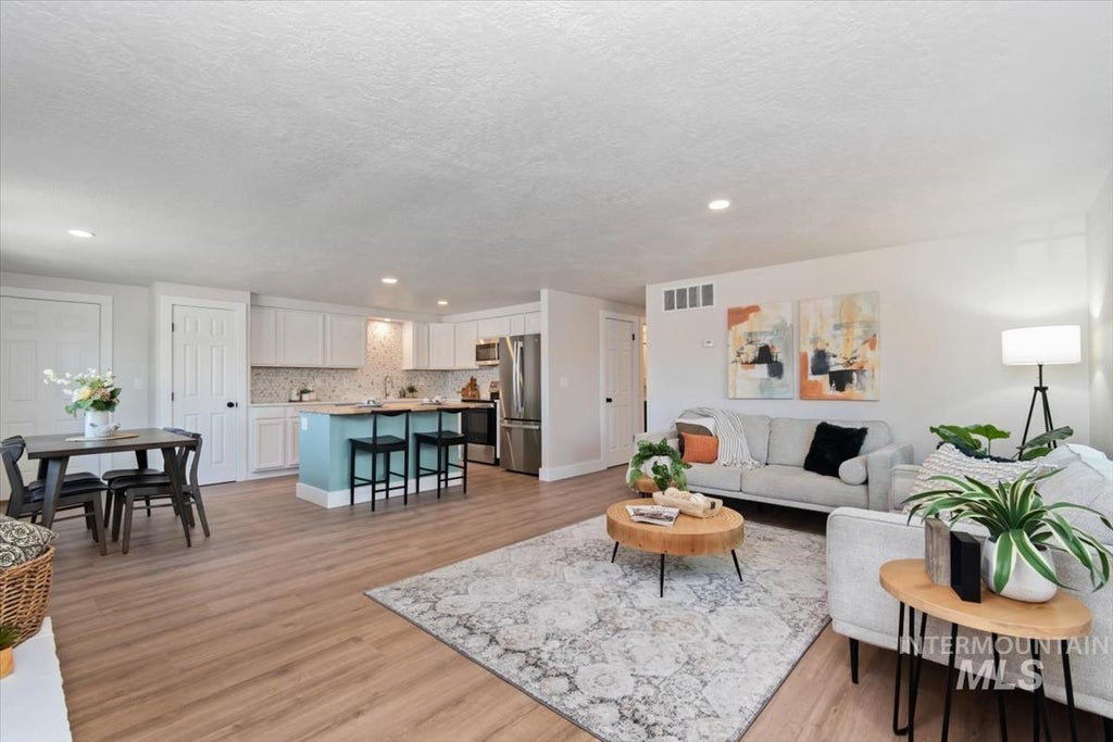 Photo of 2503 S Virginia St, Boise, ID 83705 (MLS # 98991182)