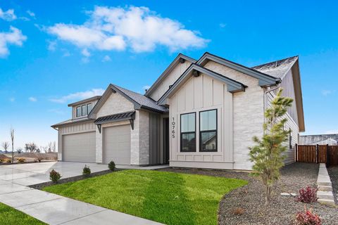 Photo of 7082 W Newton St, Eagle, ID 83616 (MLS # 98979104)