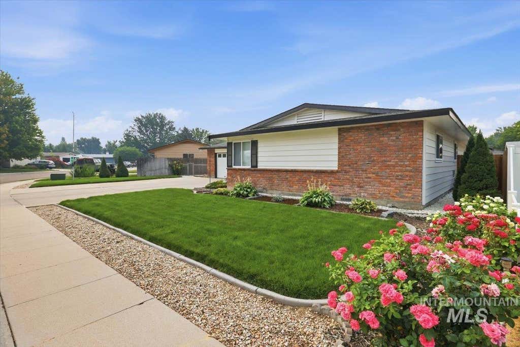 Photo of 9663 W Gurdon Dr, Boise, ID 83704 (MLS # 98995728)