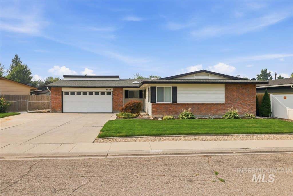Photo of 9663 W Gurdon Dr, Boise, ID 83704 (MLS # 98995728)