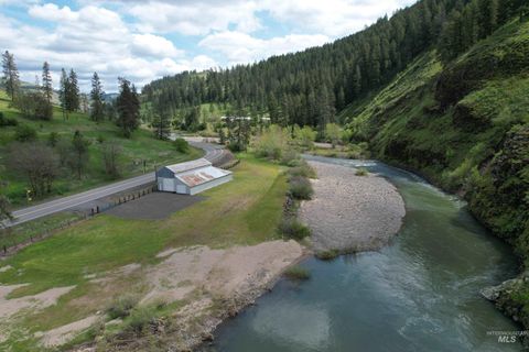 Photo of 1017 Tiger Drive, Kendrick, ID 83537 (MLS # 98984927)