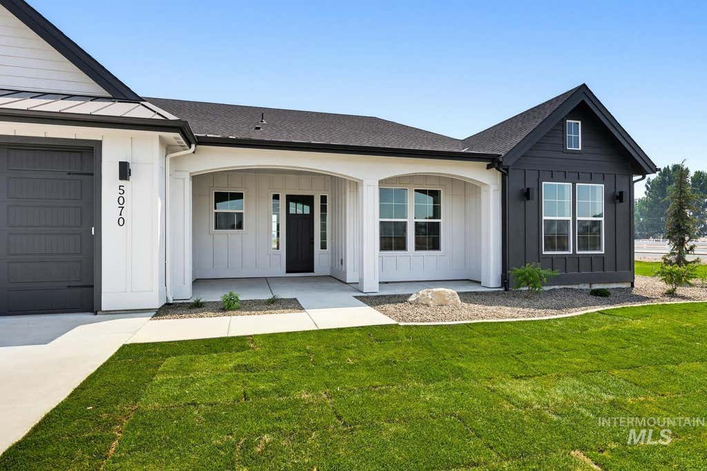 Photo of 5070 Heritage Dr, Marsing, ID 83639 (MLS # 98996238)