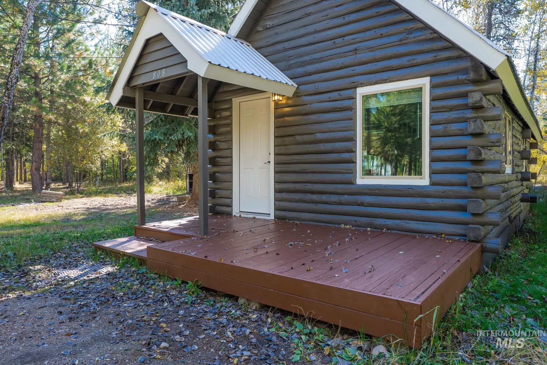 Deck featuring an outdoor structure