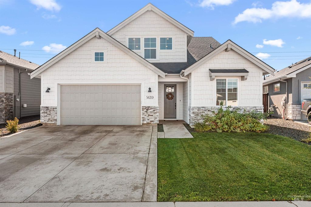 Photo of 1439 Ultar Drive, Nampa, ID 83686 (MLS # 98964835)