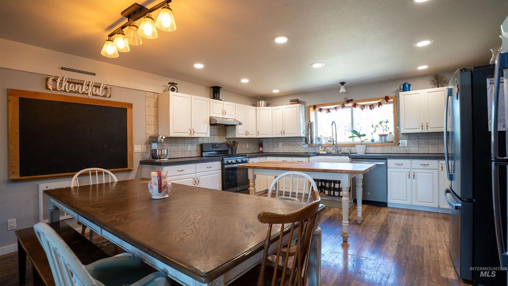 Photo of 1321 Gold Hill Rd, Princeton, ID 83857 (MLS # 98958249)