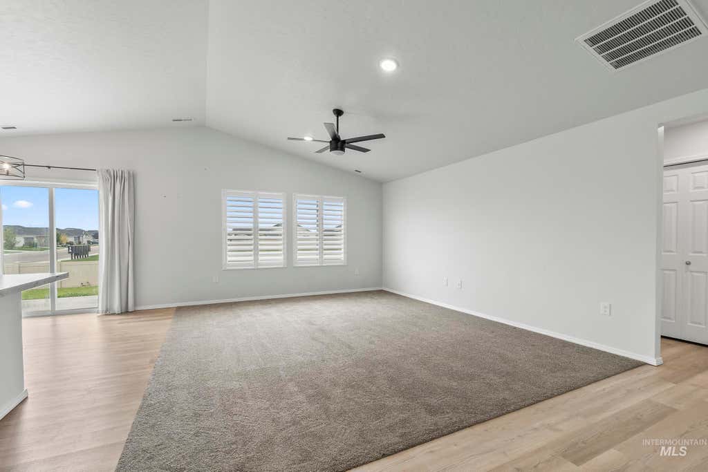 Photo of 19545 Newell Way, Caldwell, ID 83605 (MLS # 98994885)