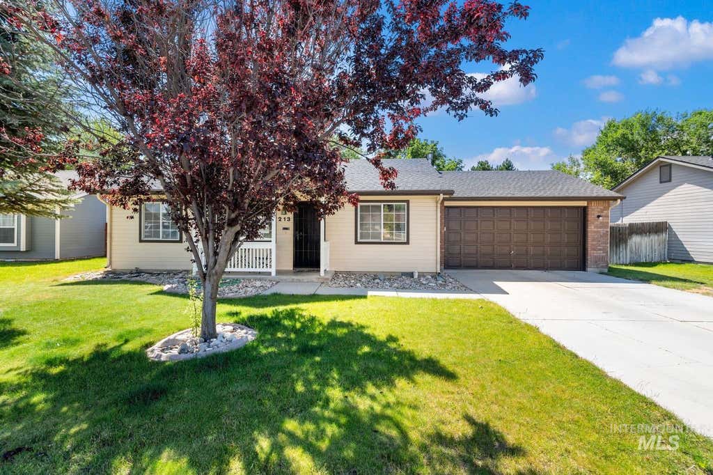 Photo of 213 Boardwalk Way, Middleton, ID 83644 (MLS # 98990090)