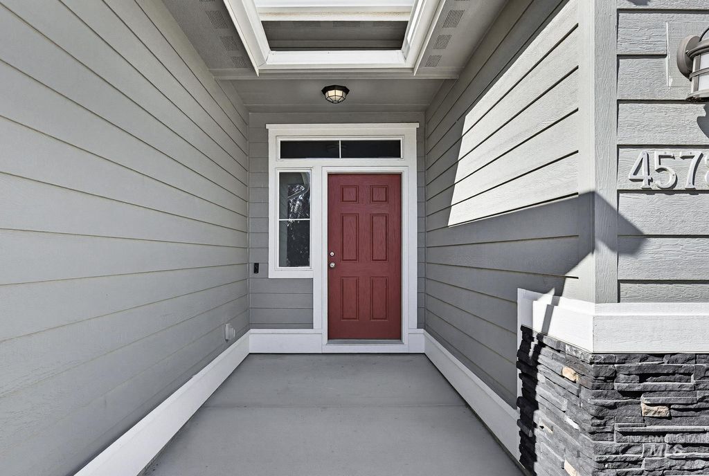 Photo of 4578 W Silver River, Meridian, ID 83646 (MLS # 98982007)