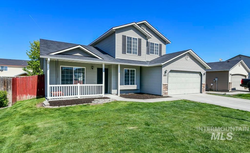 Photo of 2601 Mclaughlin Dr, Caldwell, ID 83607 (MLS # 98982741)