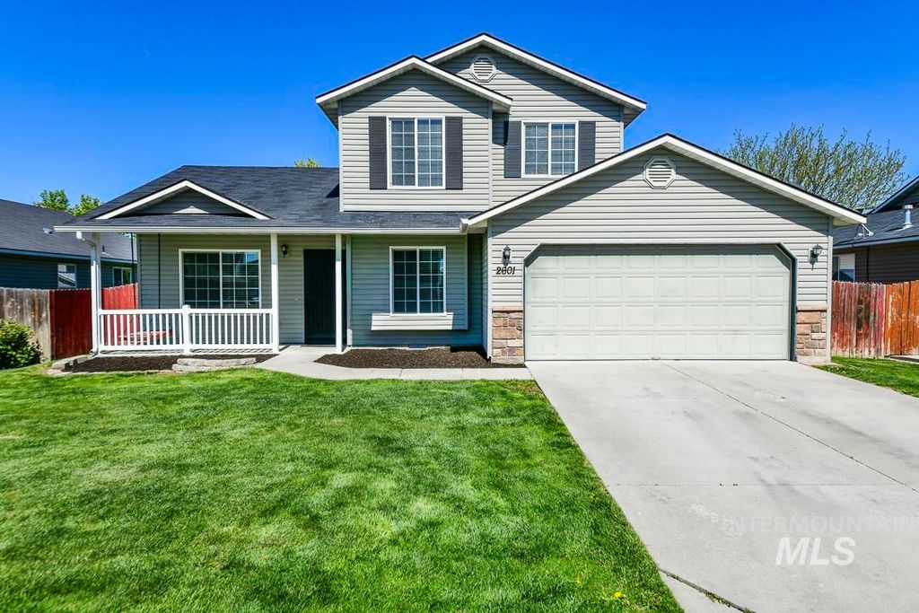 Photo of 2601 Mclaughlin Dr, Caldwell, ID 83607 (MLS # 98982741)
