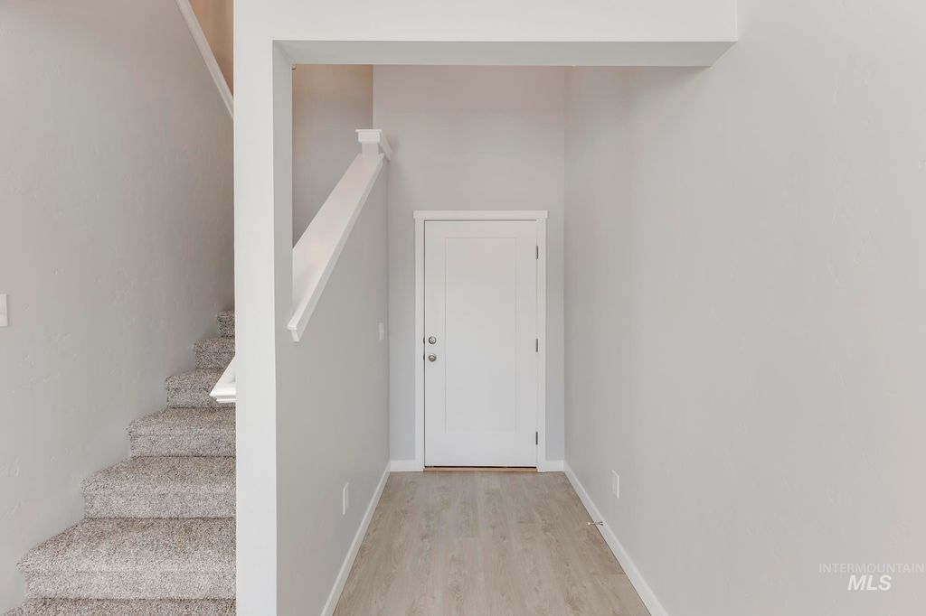 Photo of 119 Caribou St, Horseshoe Bend, ID 83629 (MLS # 98962444)