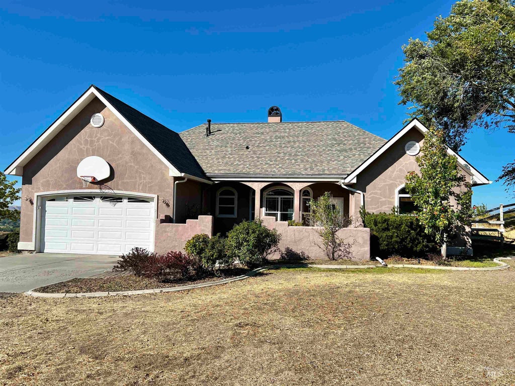 Photo of 2133 Corral Road, Emmett, ID 83617 (MLS # 99001452)