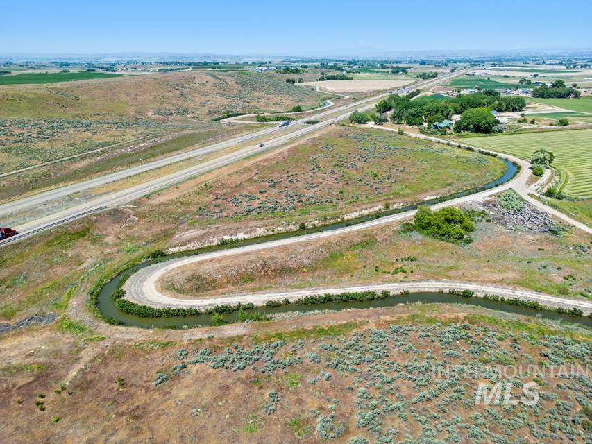 TBD Custer Rd