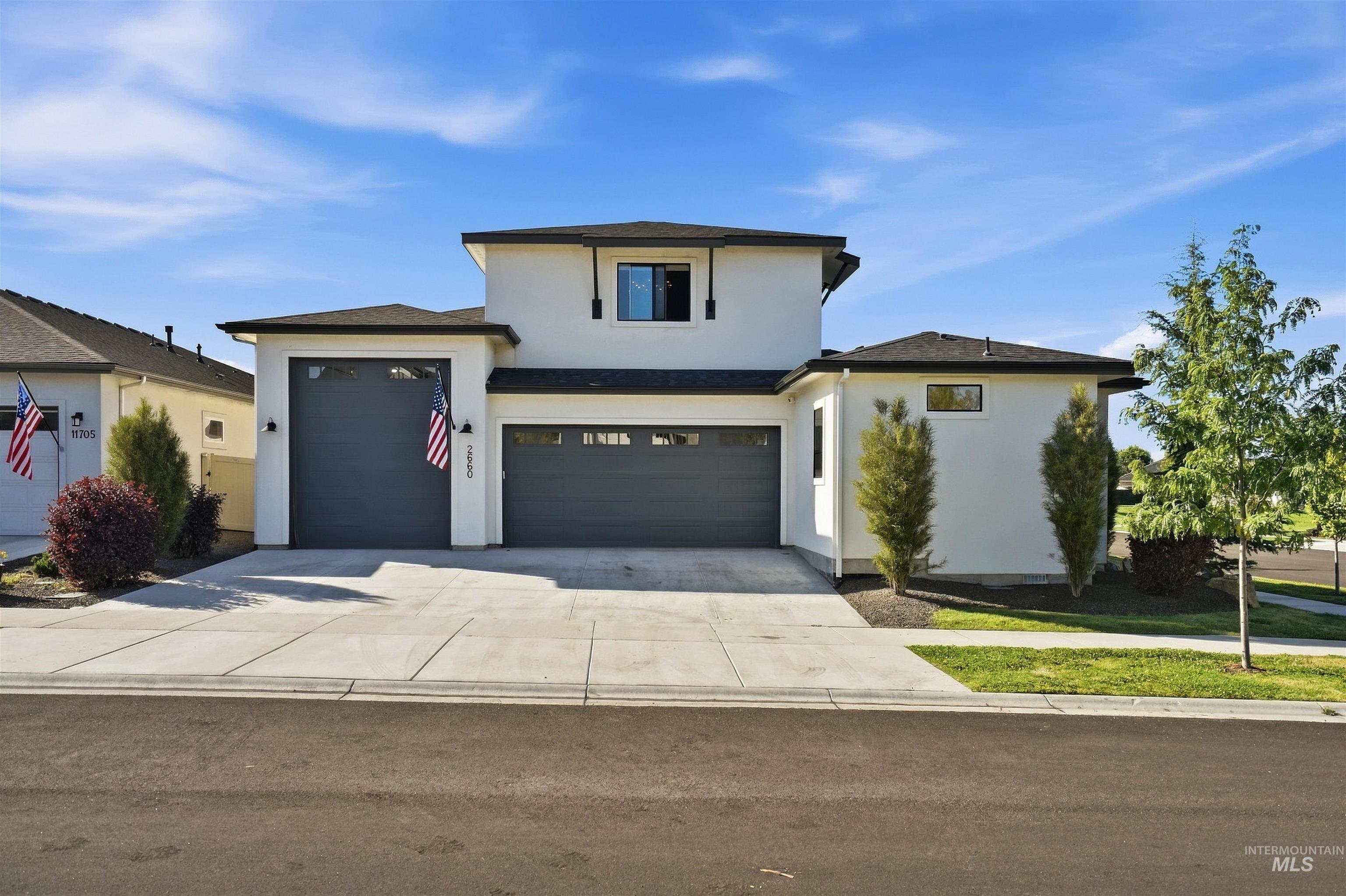 2660 N Penny Lake