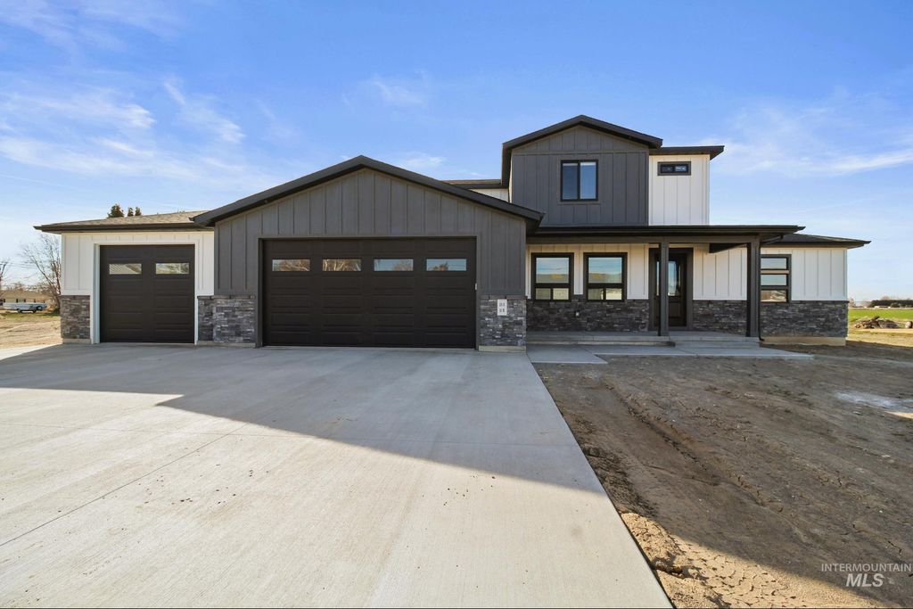 Photo of 105 N 50 W, Rupert, ID 83350 (MLS # 98977801)