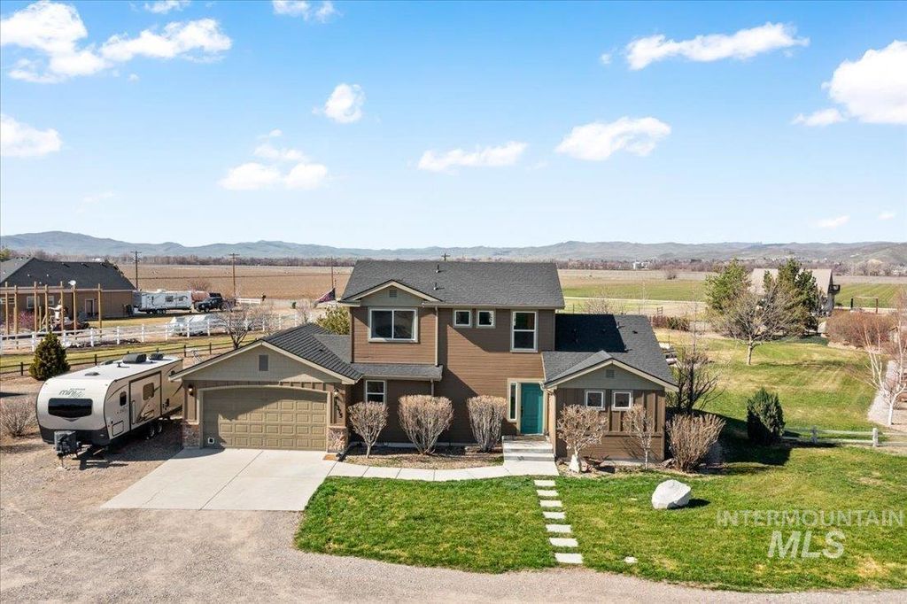 Photo of 1375 Ross Rd, Weiser, ID 83672 (MLS # 98963348)