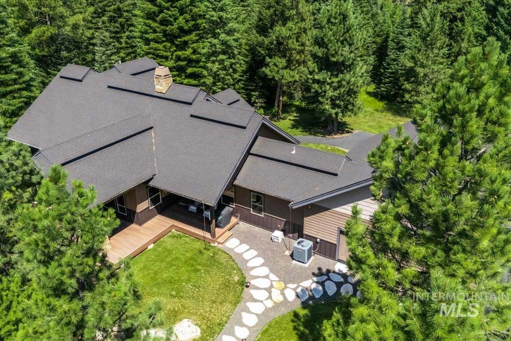 Photo of 33 Sundance DR, McCall, ID 83638 (MLS # 98997122)