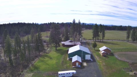 Photo of 10749 Upper Fords Creek, Orofino, ID 83544 (MLS # 98978953)