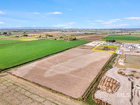 Photo of TBD 200 W Lot 2 Rd, Rupert, ID 83350 (MLS # 98965699)