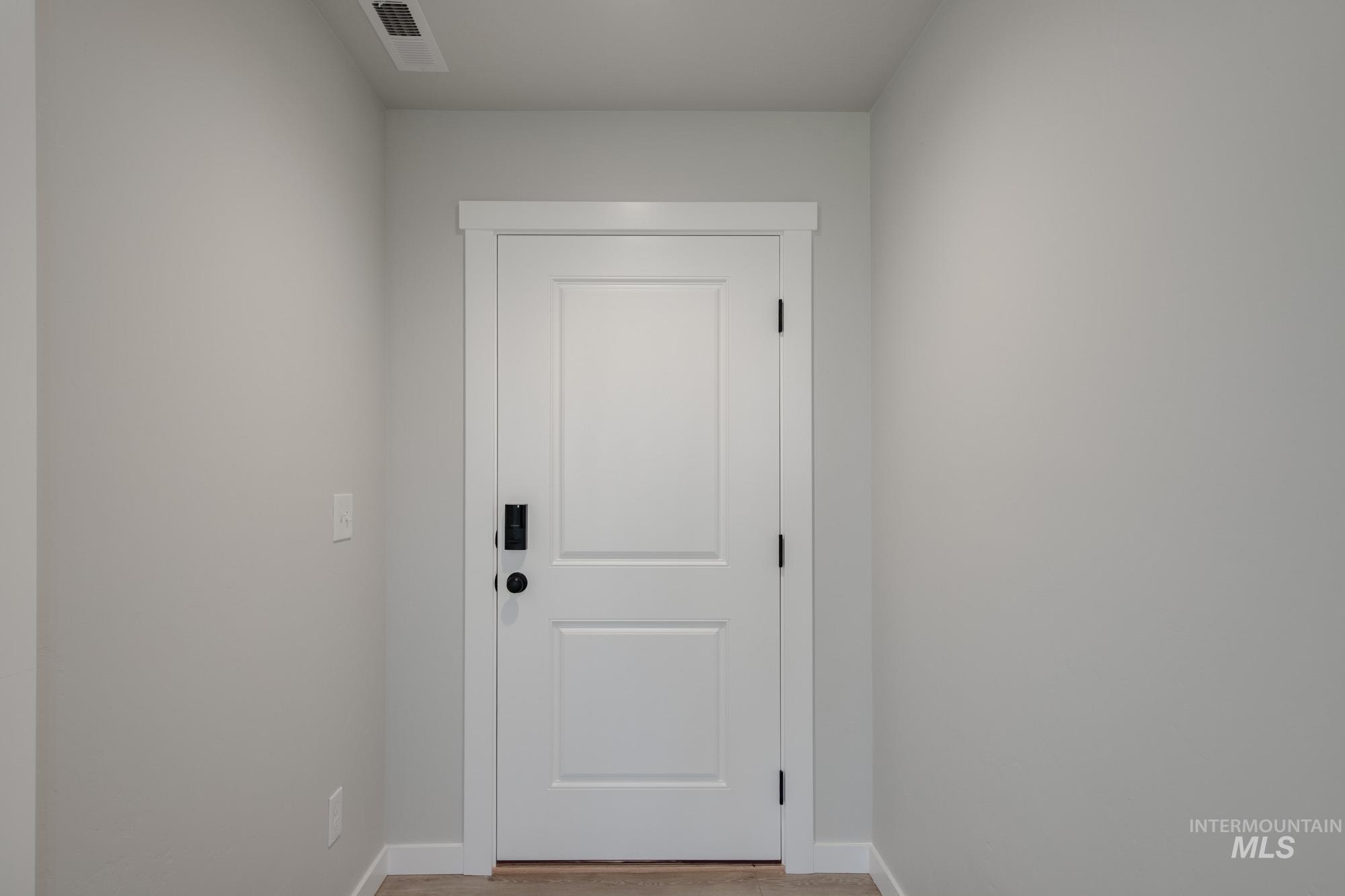 18175 N Lion Head Ave