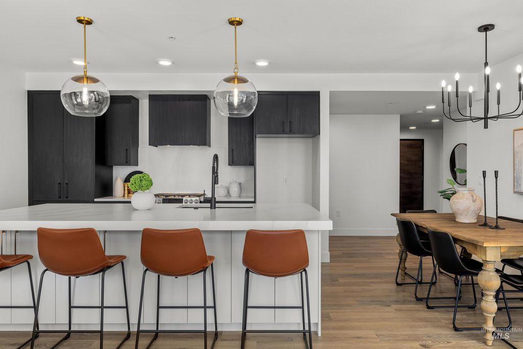 Photo of 1620 W Bannock St #304, Boise, ID 83702 (MLS # 98970988)