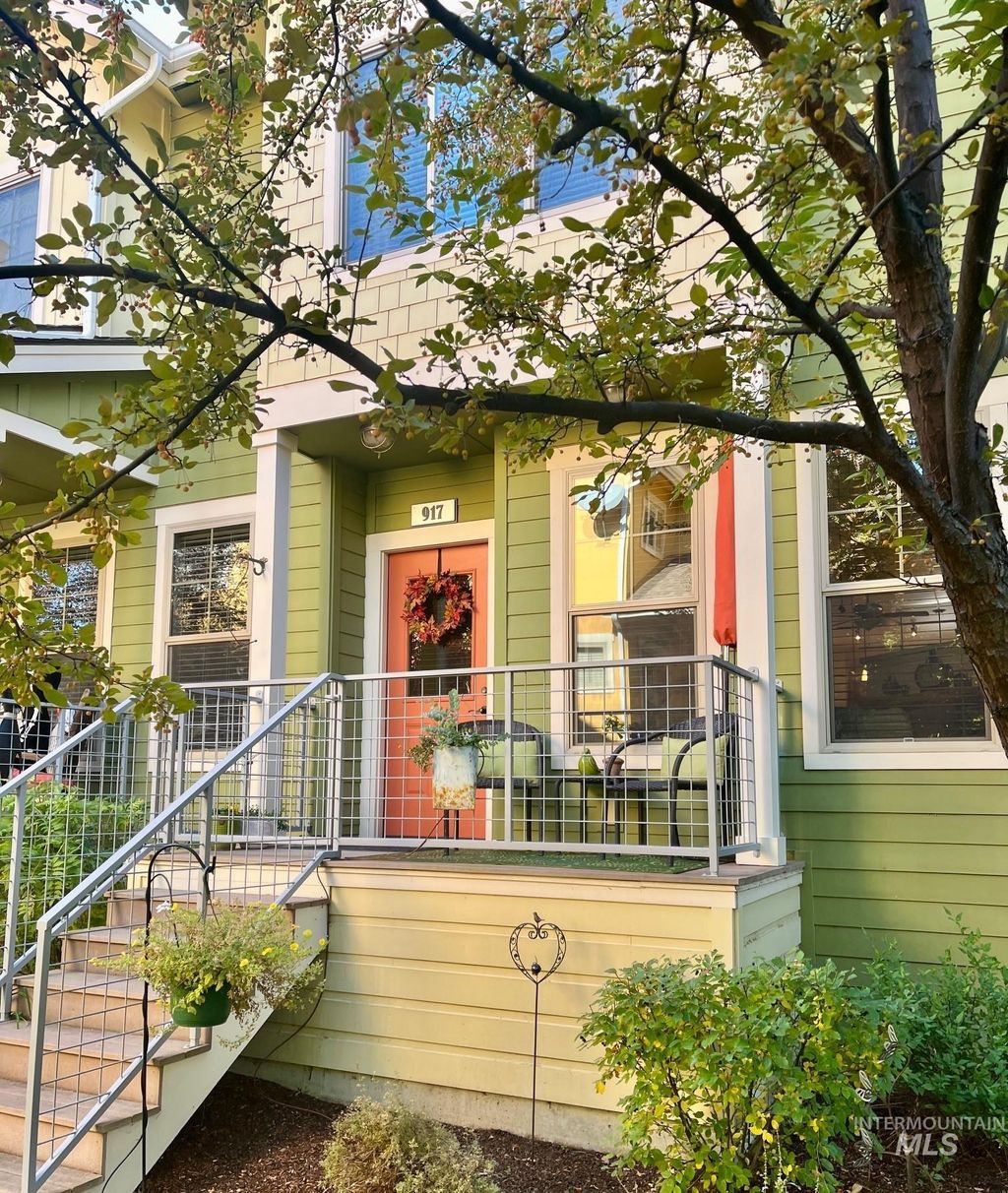 Photo of 917 Heartland Way, Hailey, ID 83333 (MLS # 98973761)