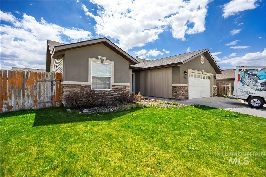 Photo of 1421 Cayuse Creek Drive, Kimberly, ID 83341 (MLS # 98986241)