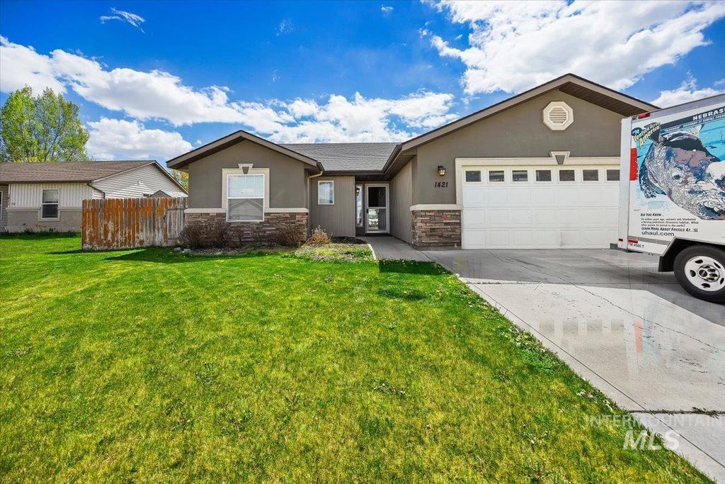Photo of 1421 Cayuse Creek Drive, Kimberly, ID 83341 (MLS # 98986241)