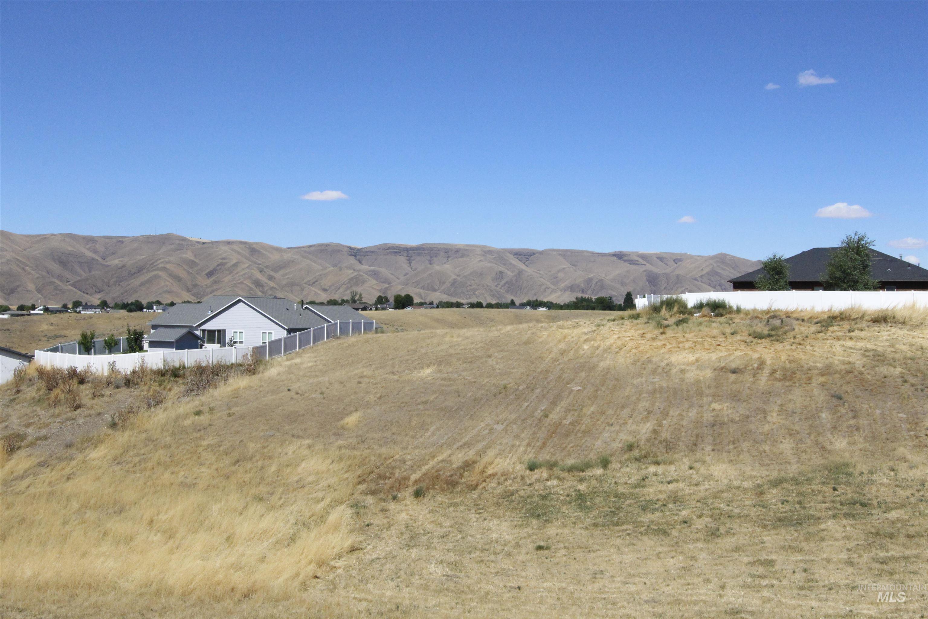 2230 Deer Pointe Dr.