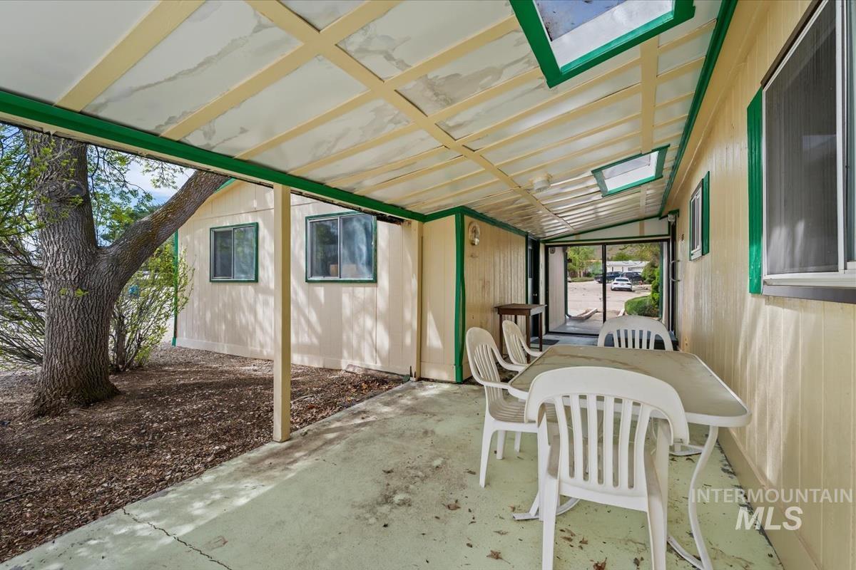 3624 S Licorice Pl