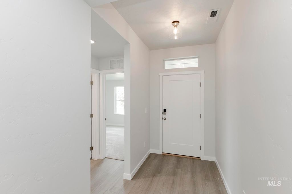 Photo of 7249 E Shields Dr, Nampa, ID 83687 (MLS # 98964005)