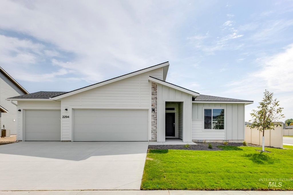Photo of 7249 E Shields Dr, Nampa, ID 83687 (MLS # 98964005)