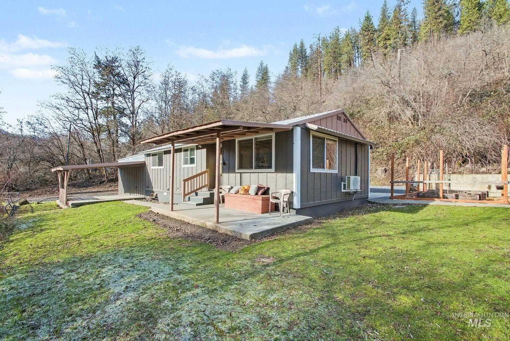Photo of 150 Elm ST, Orofino, ID 83544 (MLS # 98988384)