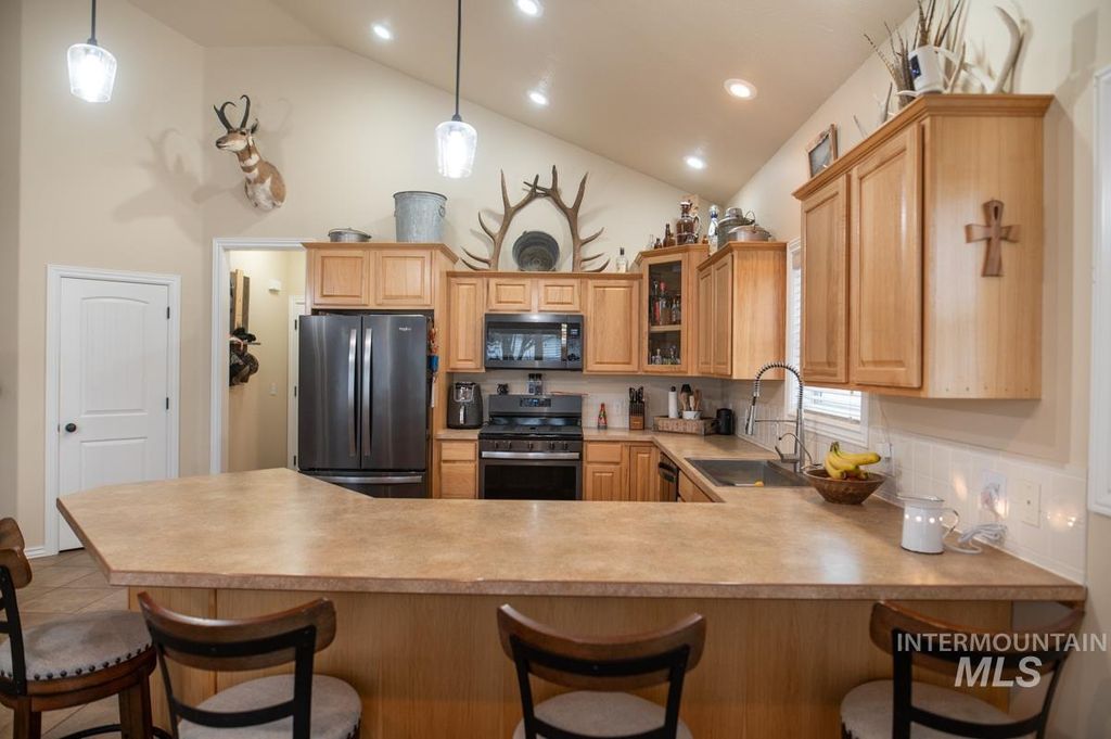 Photo of 2061 Uehlin Dr, Payette, ID 83661 (MLS # 98974569)