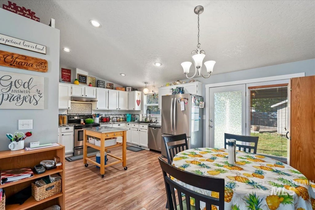 Photo of 2419 Sagittarius Dr, Nampa, ID 83651 (MLS # 99003434)