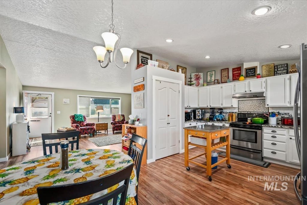 Photo of 2419 Sagittarius Dr, Nampa, ID 83651 (MLS # 99003434)