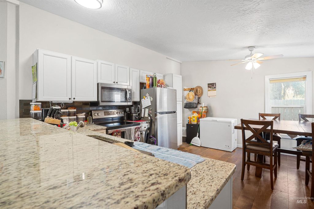 Photo of 606 S F Street, Rupert, ID 83350 (MLS # 98960366)