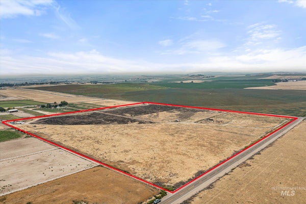 PUMP RD, NAMPA, ID 83686 - Image ea7ea05fbf60b8afbe3a203e527c378f/2868928659