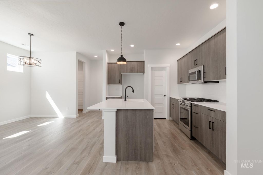 Photo of 6983 S Harvest Cove Ave, Boise, ID 83709 (MLS # 98979924)