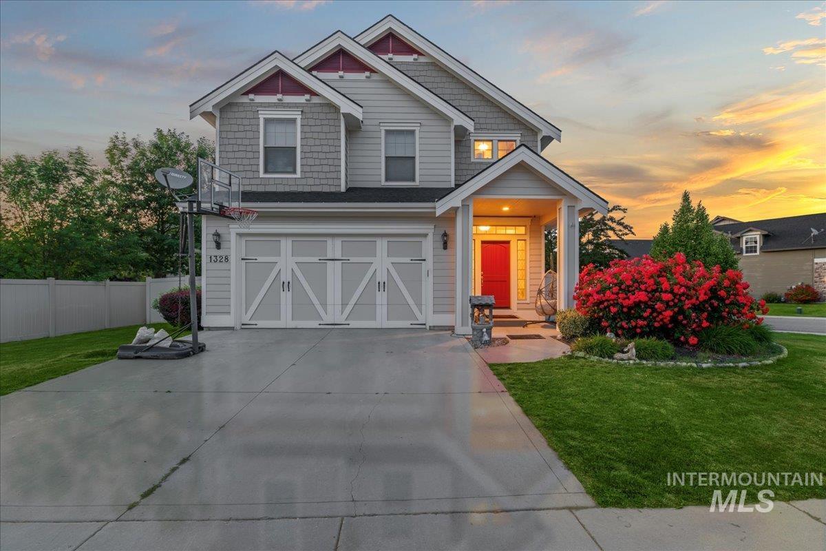 1328 W Cobblefield St.