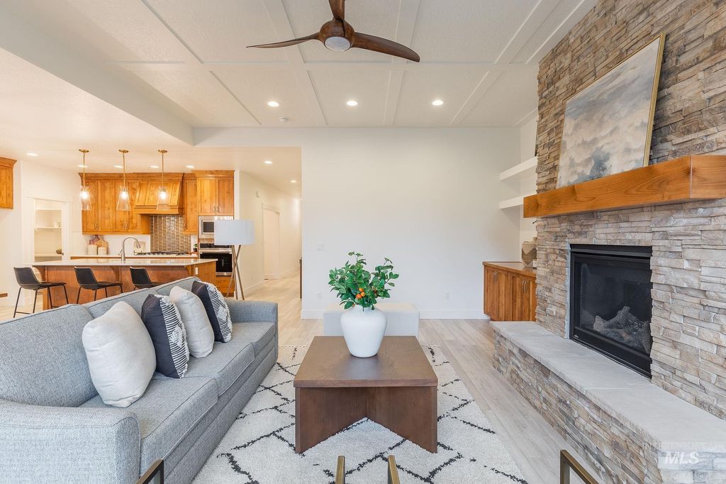 Photo of 7838 W Flathead Lake St, Eagle, ID 83616 (MLS # 98965218)