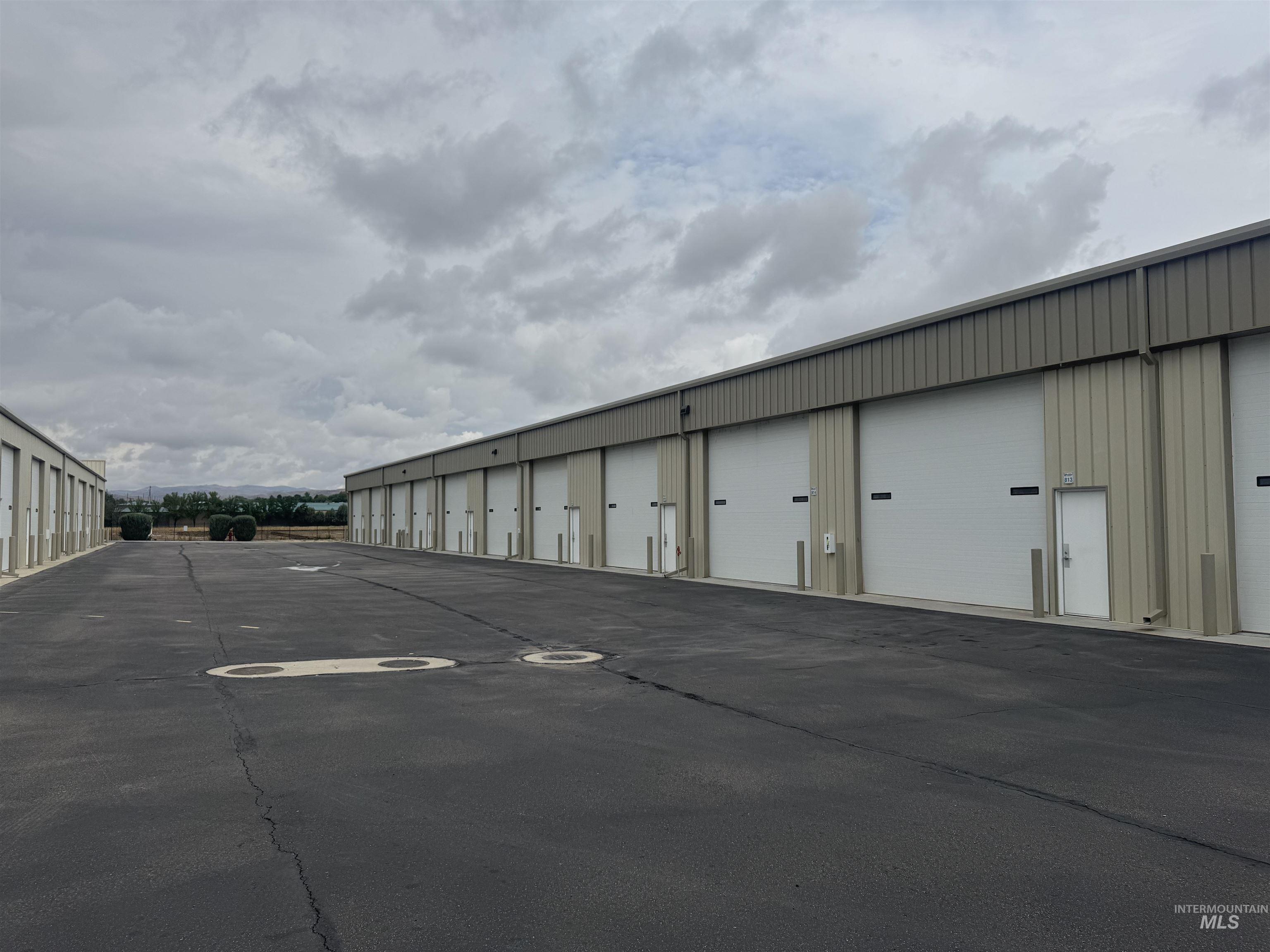 9049 N Horseshoe Bend Rd